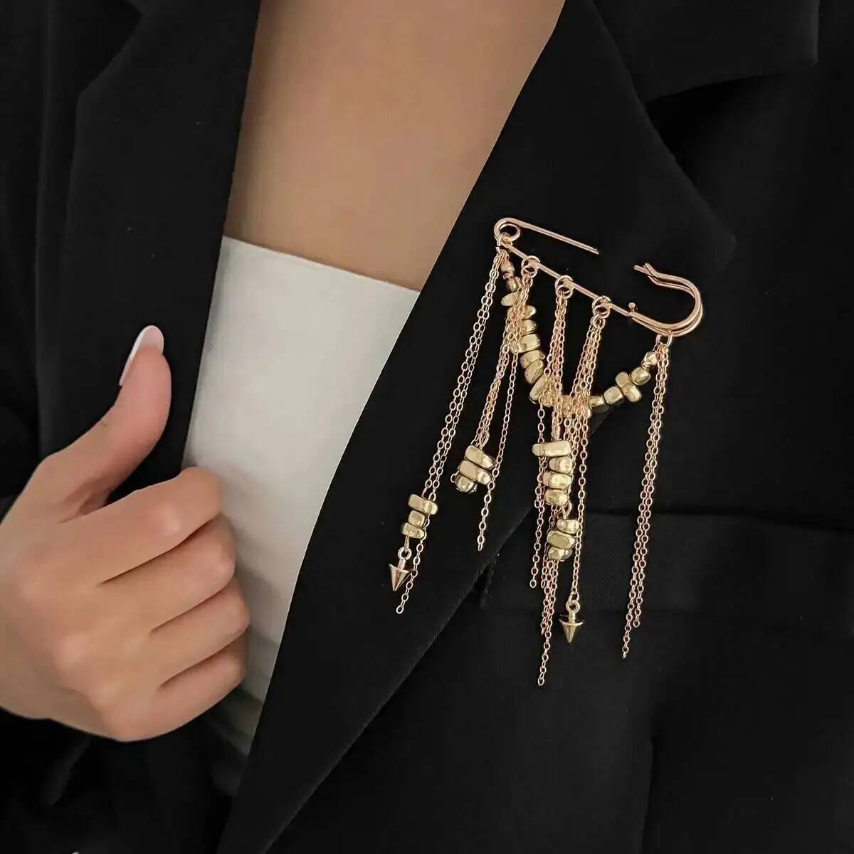 Fashion Irregular Tassel Chain – обзор и цена Embroidery Bracelet