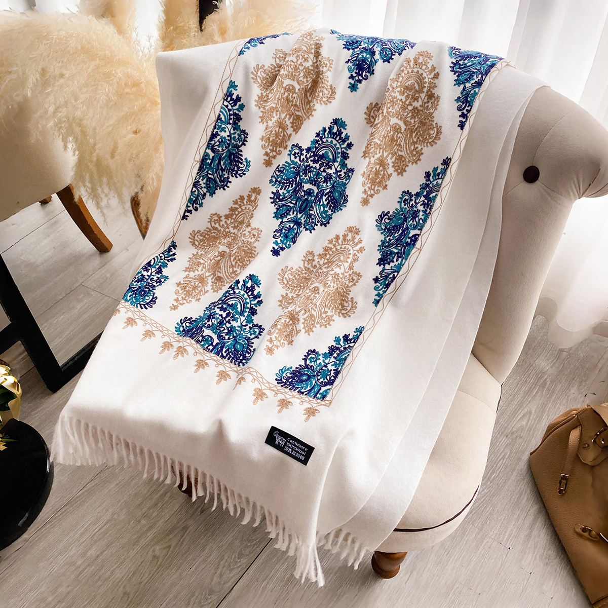 Women Fashion Winter Warm Cash – обзор и цена Embroidery Pashmina