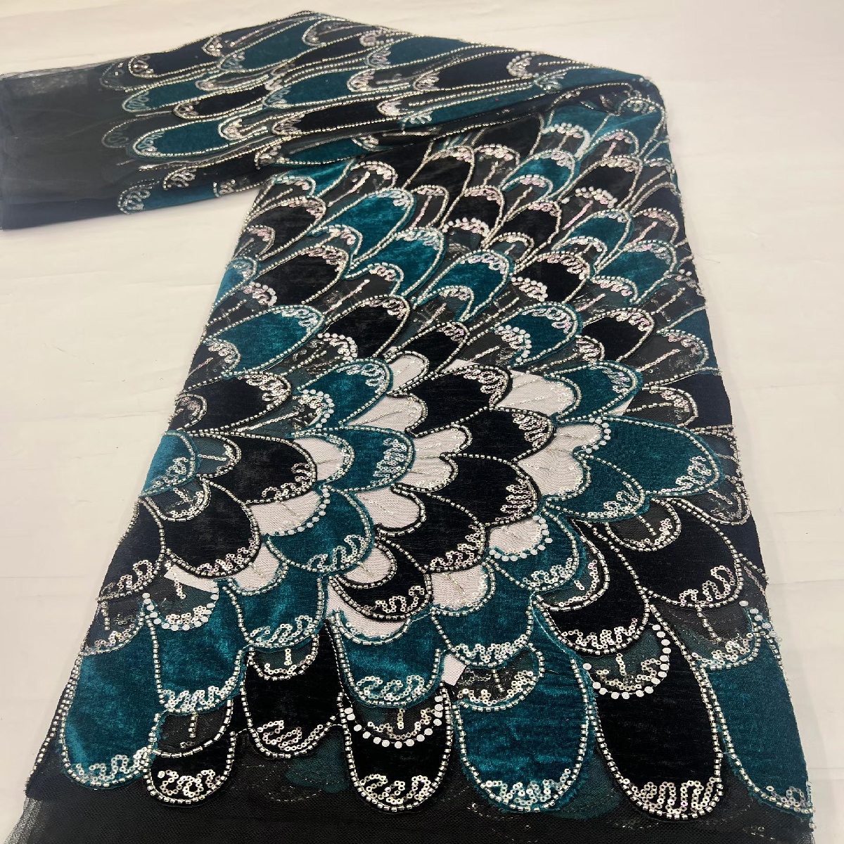 5Yards Red Black Peacock Sequi – обзор и цена Velvet Fabric Embroidery