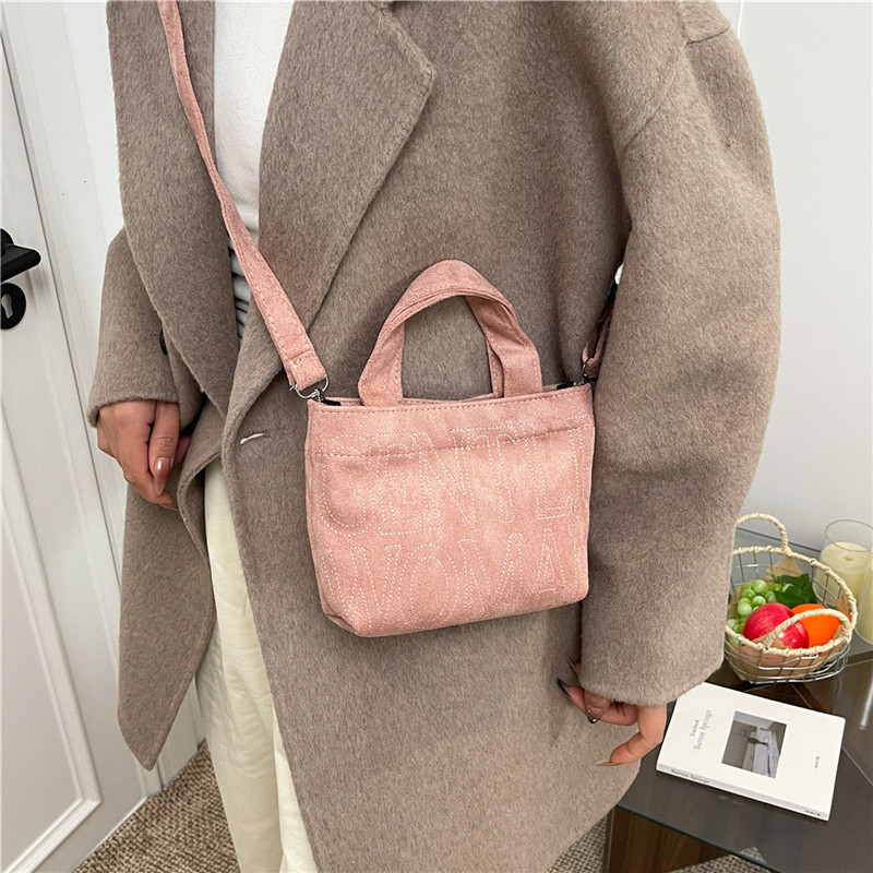 New Retro Suede Crossbody Bag  – обзор и цена Embroidery Keychain