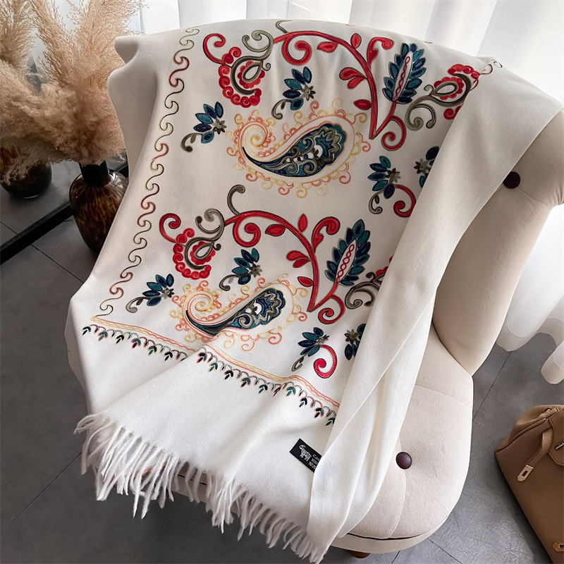 2024 Fashion Scarf Winter Thic – обзор и цена Embroidery Pashmina