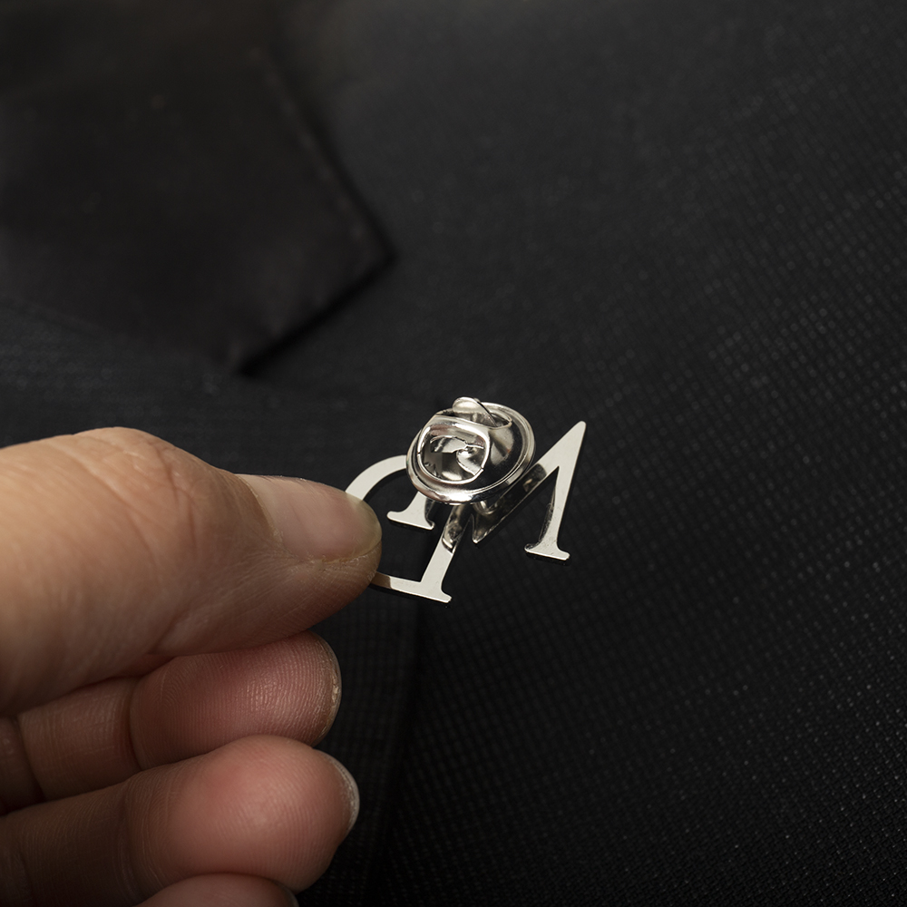 Tangula Custom Initials Brooch – обзор и цена Embroidery Initials