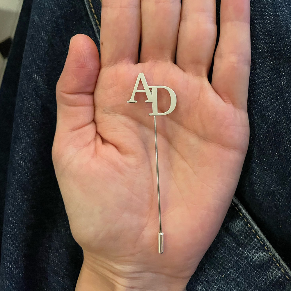 Sherman Custom  Lapel Pins Men – обзор и цена Embroidery Initials