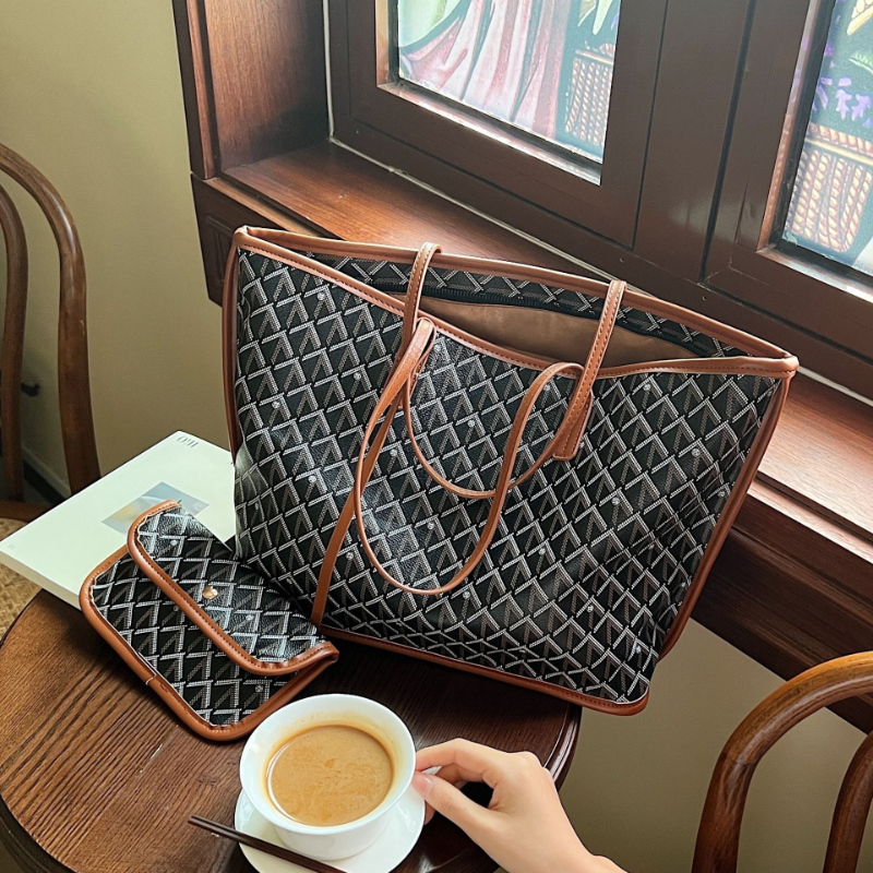 Fashionable Versatile Tote Bag – обзор и цена Embroidery Kit Pouch