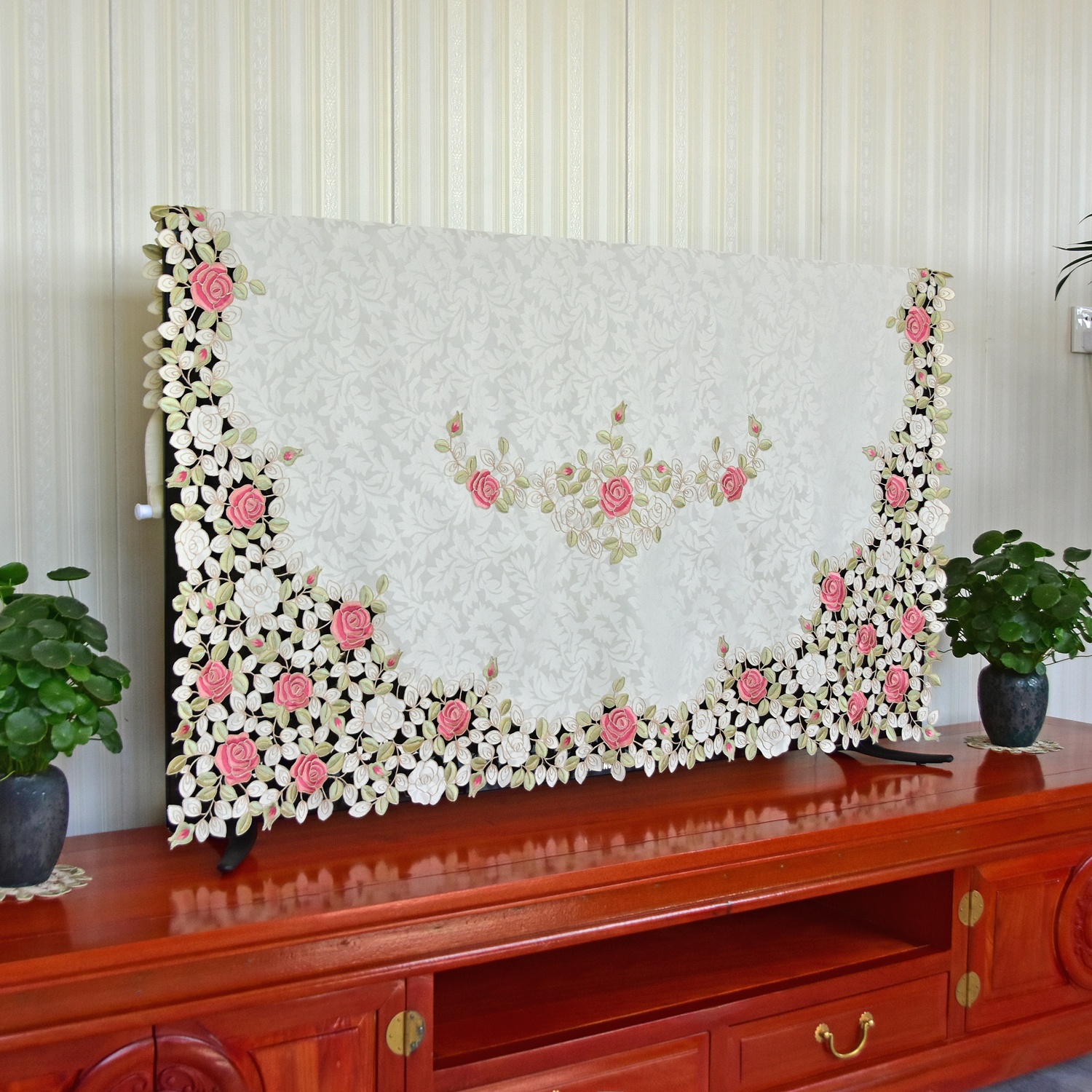 Curved Screen TV Dust Cover Cl – обзор и цена Embroidery Artist