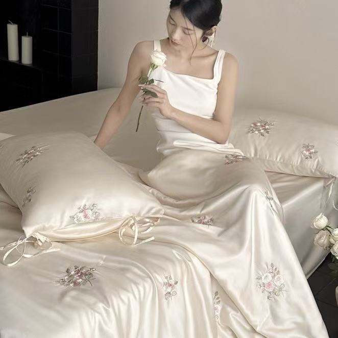 Luxury France Style Lyocell Fi – обзор и цена Embroidery Quilt Cover
