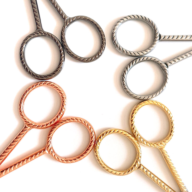 1Pcs 10cm Mini Vintage Scissor – обзор и цена Embroidery Scissors Small