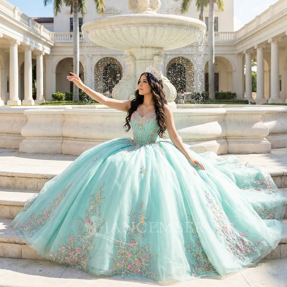 Classic Strapless Quinceanera  – обзор и цена Embroidery Organza